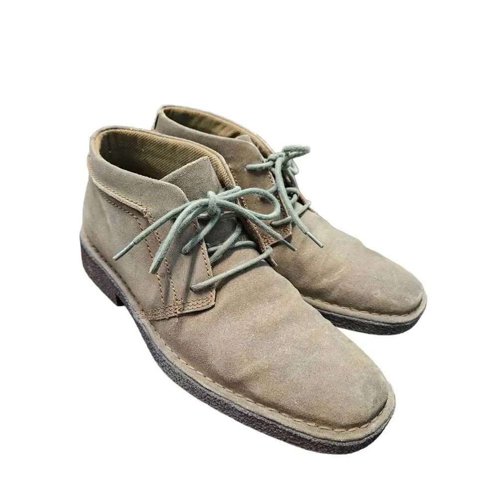 RJ Colt Taupe Suede Lace Up Men's Chukka Boots size 9.5